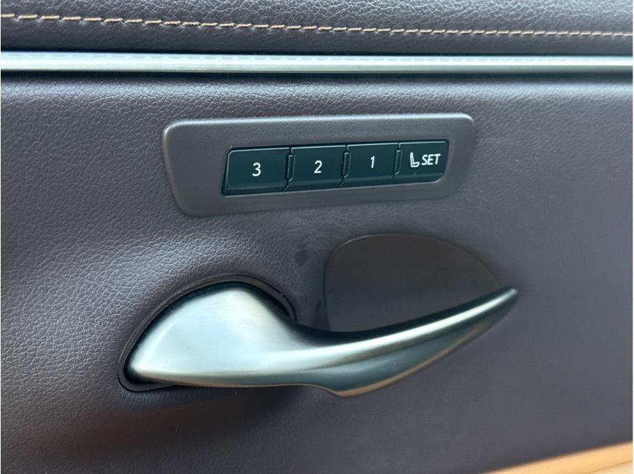 2019 Lexus ES 350 - Photo 21