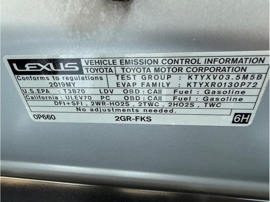 2019 Lexus ES 350 - Photo 38