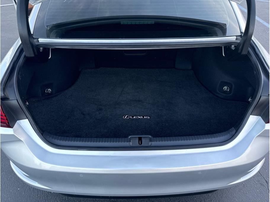 2019 Lexus ES 350 - Photo 40