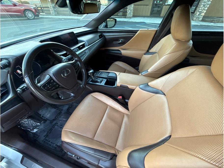 2019 Lexus ES 350 - Photo 7