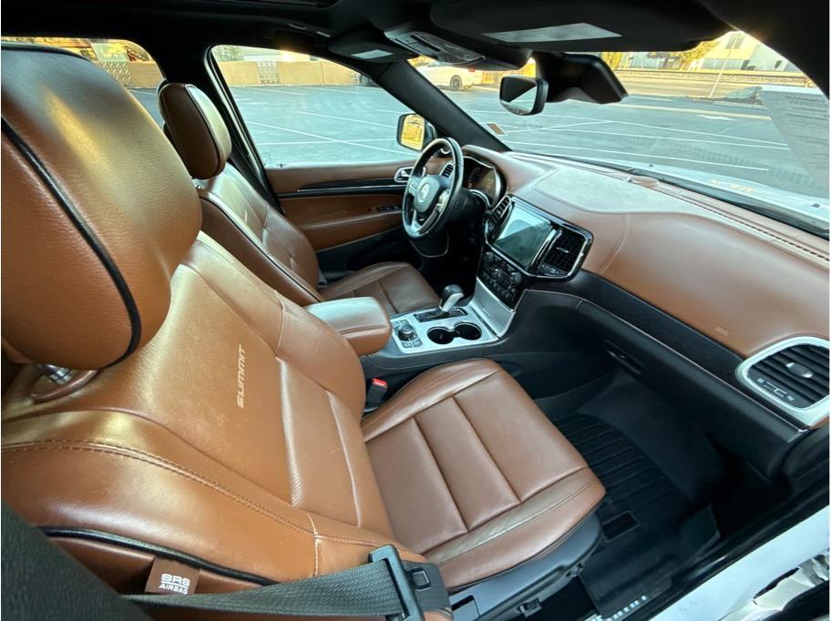 2020 Jeep Grand Cherokee Summit - Photo 11