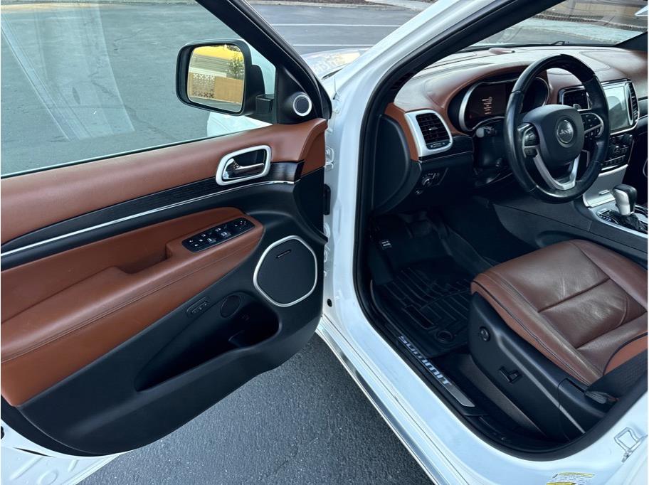 2020 Jeep Grand Cherokee Summit - Photo 19