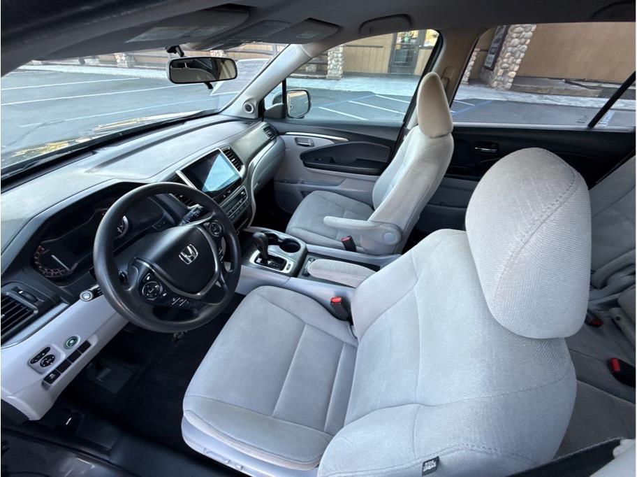 2016 Honda Pilot EX - Photo 7