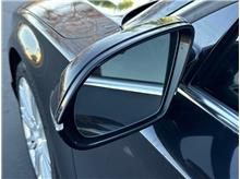 Vehicle Thumb #17