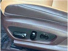 Vehicle Thumb #22