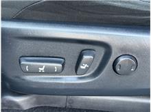Vehicle Thumb #21