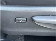 Vehicle Thumb #21