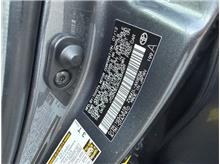 Vehicle Thumb #34