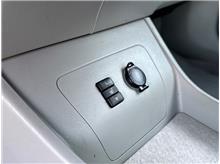 Vehicle Thumb #24