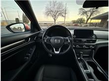 Vehicle Thumb #16