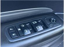 Vehicle Thumb #21