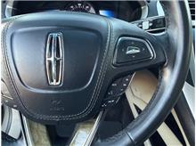 Vehicle Thumb #18