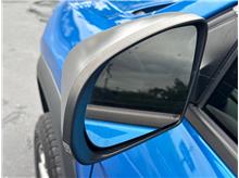 Vehicle Thumb #17