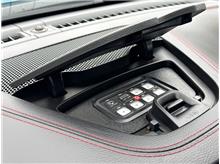 Vehicle Thumb #33