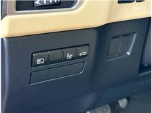 Vehicle Thumb #23