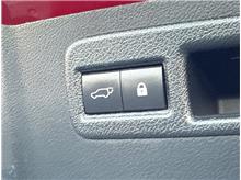 Vehicle Thumb #41