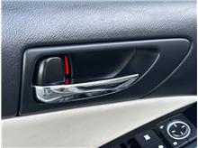 Vehicle Thumb #21