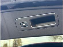 Vehicle Thumb #54