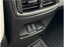Vehicle Thumb #34