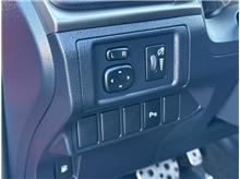 Vehicle Thumb #23
