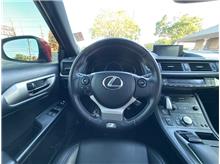 Vehicle Thumb #60
