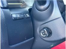 Vehicle Thumb #68