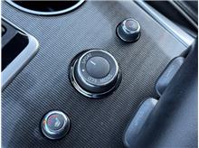 Vehicle Thumb #28