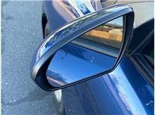 Vehicle Thumb #17