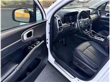 Vehicle Thumb #20