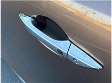 Vehicle Thumb #17