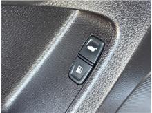 Vehicle Thumb #21