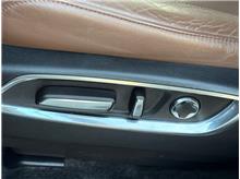 Vehicle Thumb #22