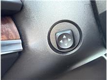 Vehicle Thumb #24
