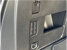 Vehicle Thumb #45