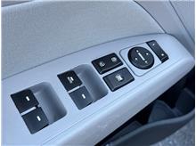 Vehicle Thumb #20
