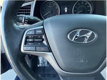 Vehicle Thumb #22