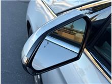 Vehicle Thumb #17