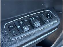 Vehicle Thumb #20
