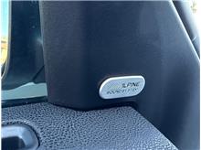 Vehicle Thumb #30