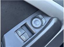 Vehicle Thumb #16