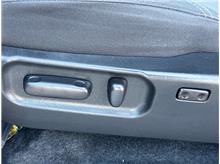 Vehicle Thumb #21