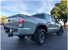 Vehicle Thumb #43