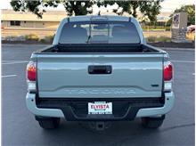Vehicle Thumb #5