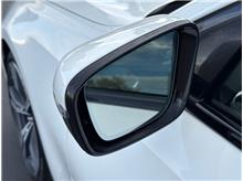 Vehicle Thumb #17