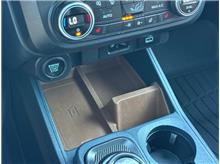 Vehicle Thumb #32