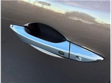Vehicle Thumb #19