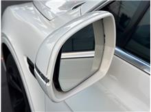Vehicle Thumb #18