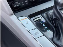 Vehicle Thumb #26