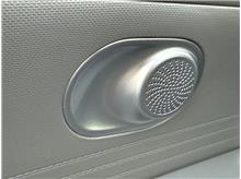 Vehicle Thumb #21