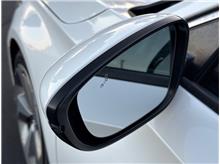 Vehicle Thumb #17